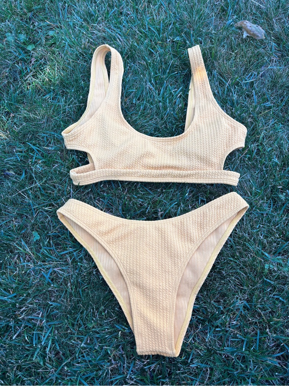 Zaful Yellow Ribbed High-Cut Bikini